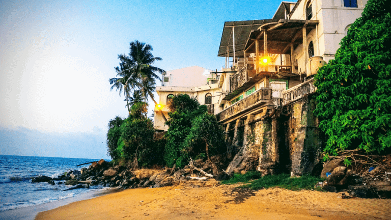 Mount Lavinia hotel in Colombo